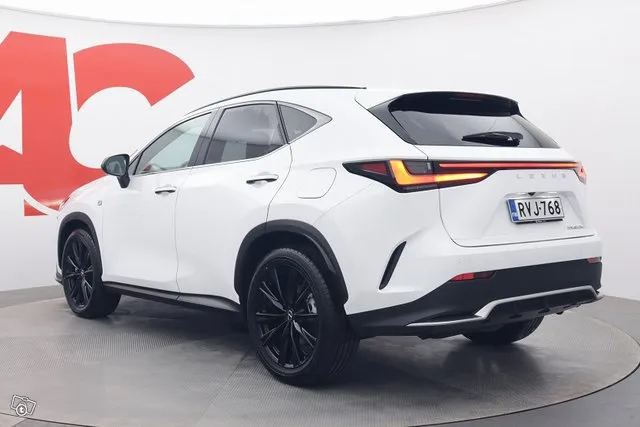 Lexus NX 450h+ AWD F SPORT S - Uusi auto heti toimitukseen Image 3