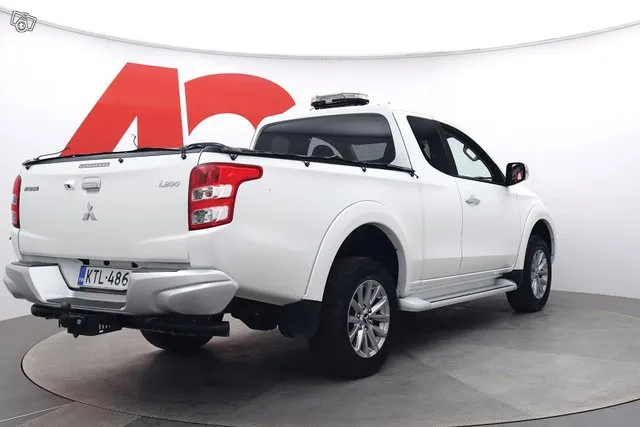 Mitsubishi L200 ClubCab 2,4 DI-D Magnum MT - / ALV 24% / Kamera / Koukku / Suomi-auto / Täydellinen merkkiliikkeen huoltokirja / Image 5